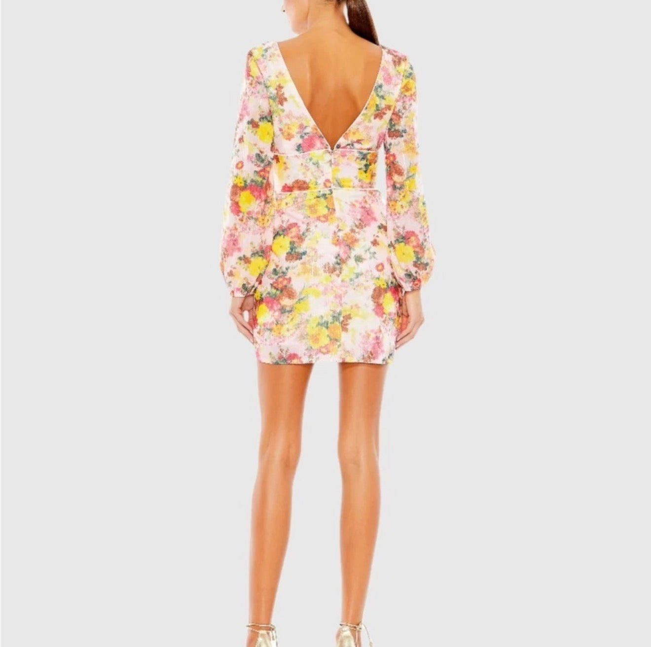 Mac Duggal Ieena Sequin Floral V-Neck Long Sleeve Mini Dress Style 55798 Size 10 NWT $348