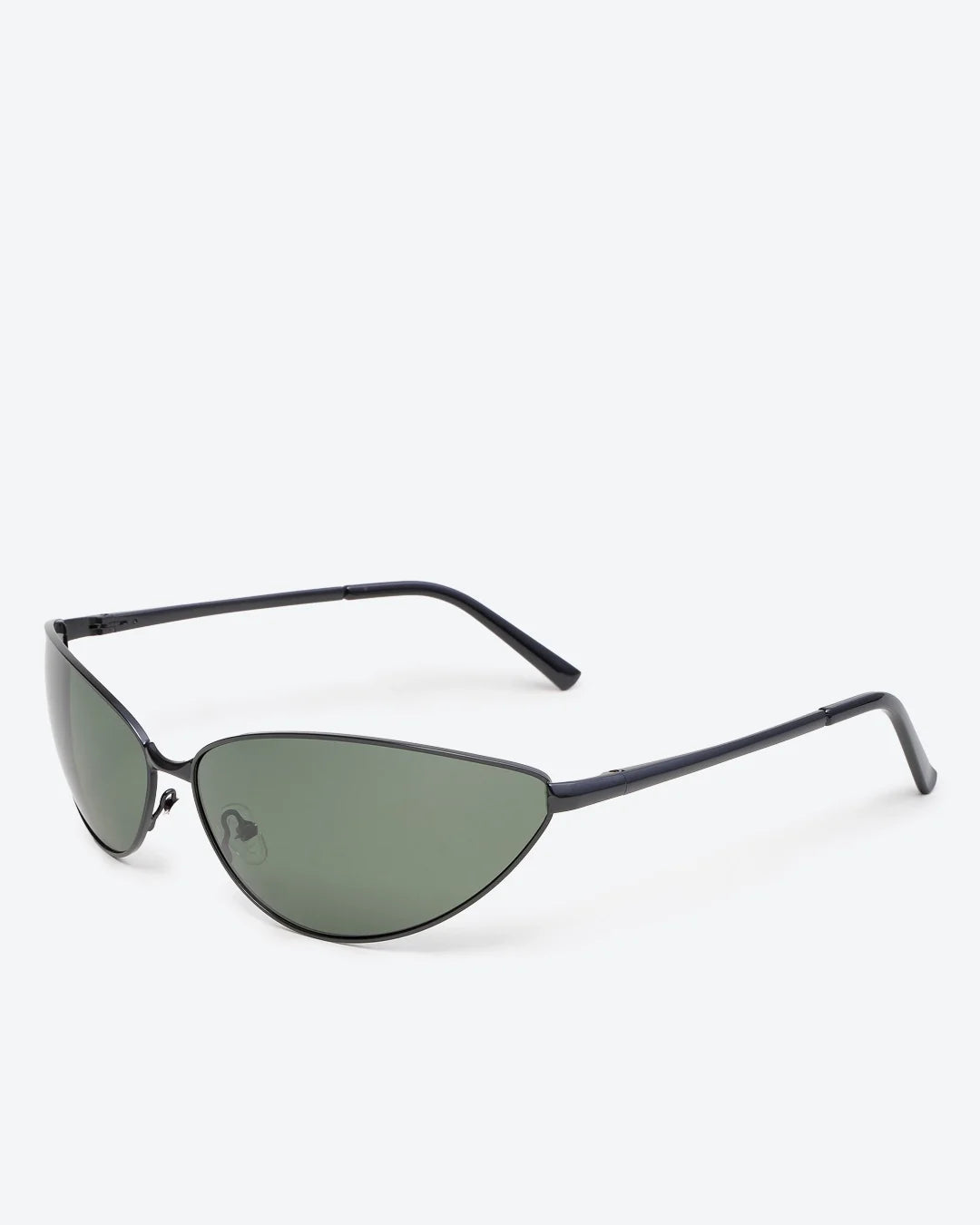 SVELTE - Black Polarized Lenses, Chrome Frame
