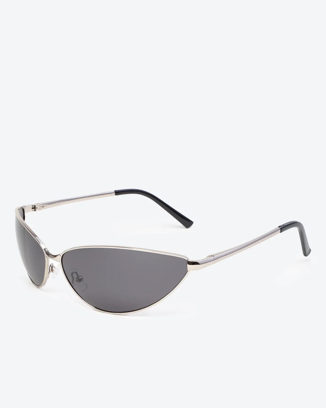 SVELTE - Black Polarized Lenses, Chrome Frame