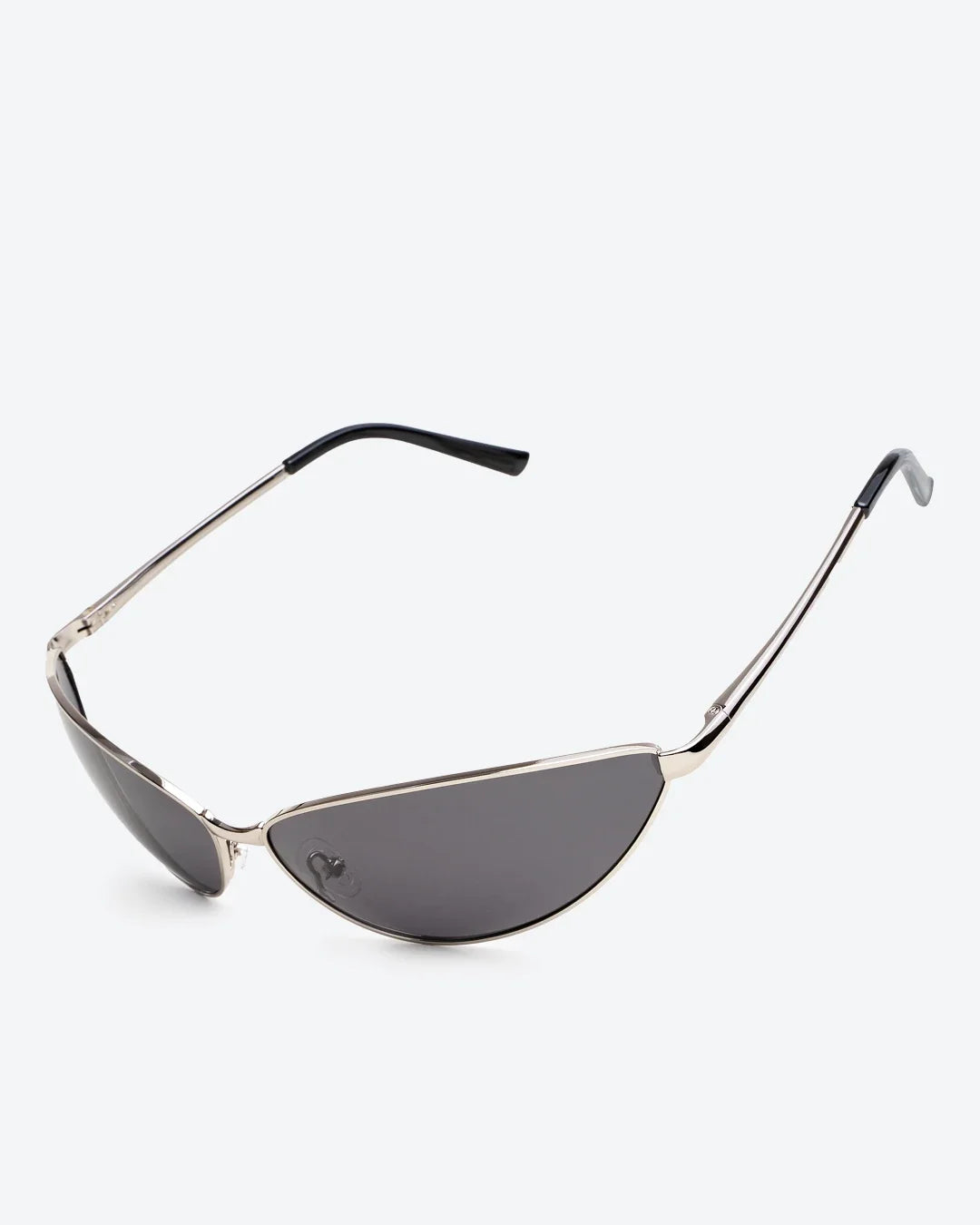 SVELTE - Black Polarized Lenses, Chrome Frame