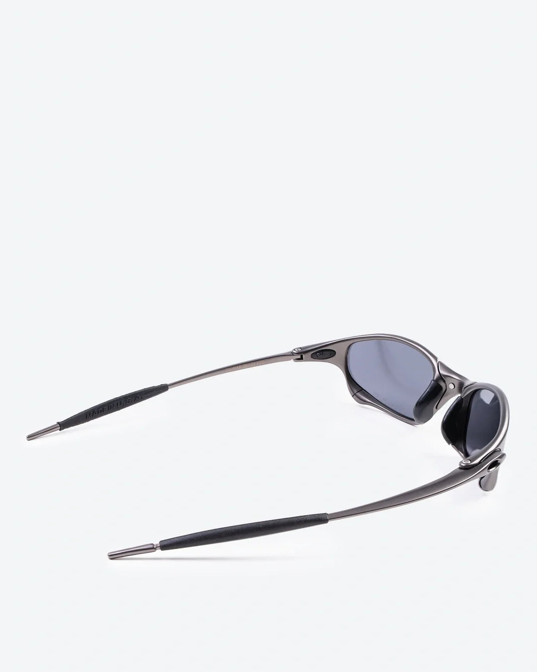 PHANTOM - Silver Mirrored Polarized Lenses, Carbon Frame
