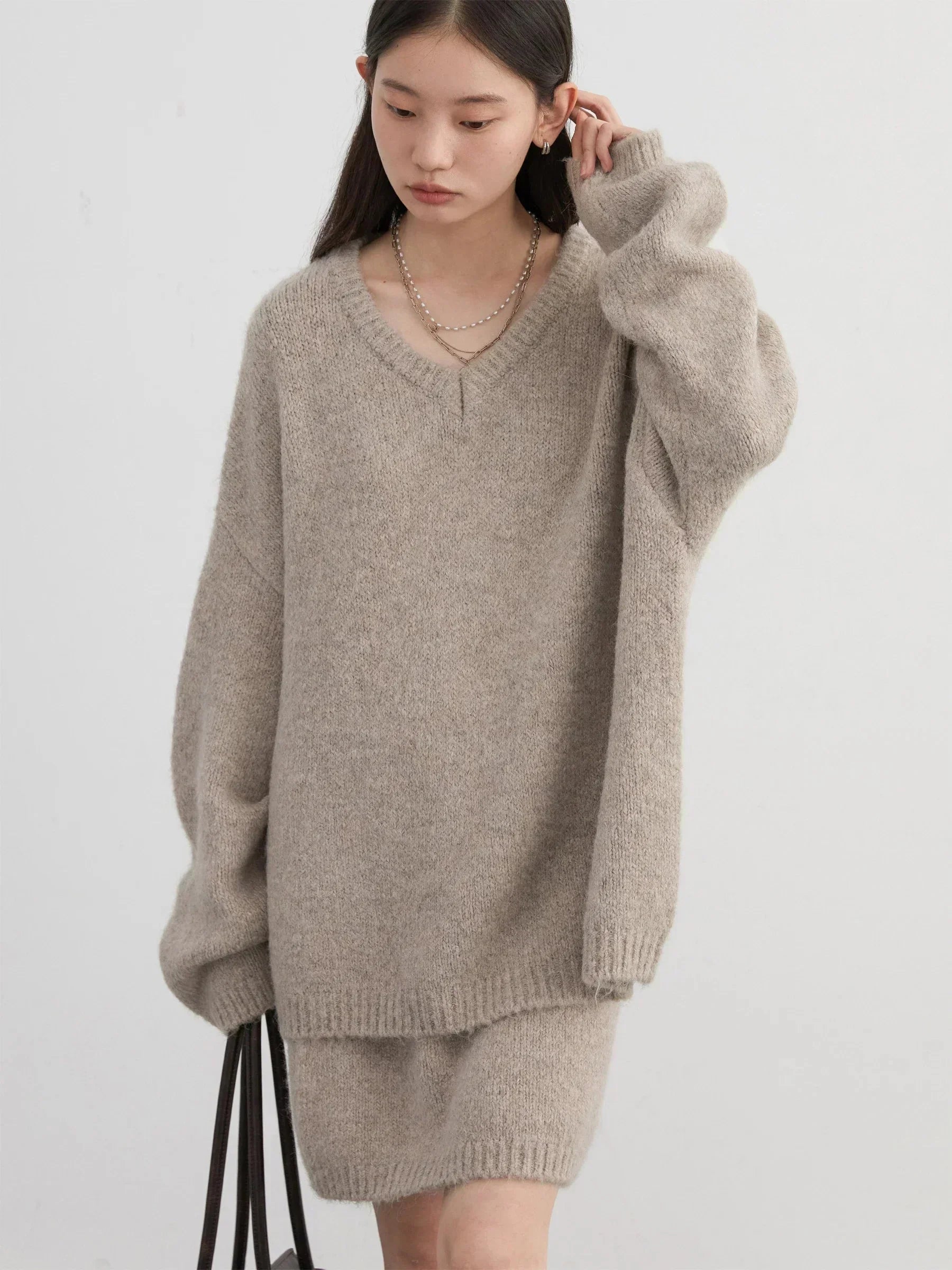 V-Neck Sweater & Mini Skirt Set 2-Piece Knit Outfit