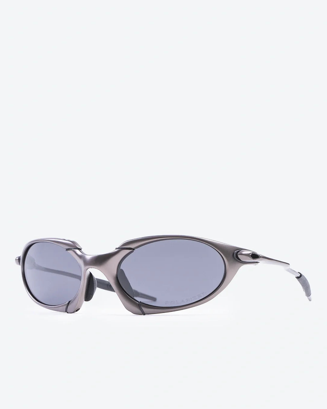 TITAN - Black Polarized Lenses, Carbon Frame